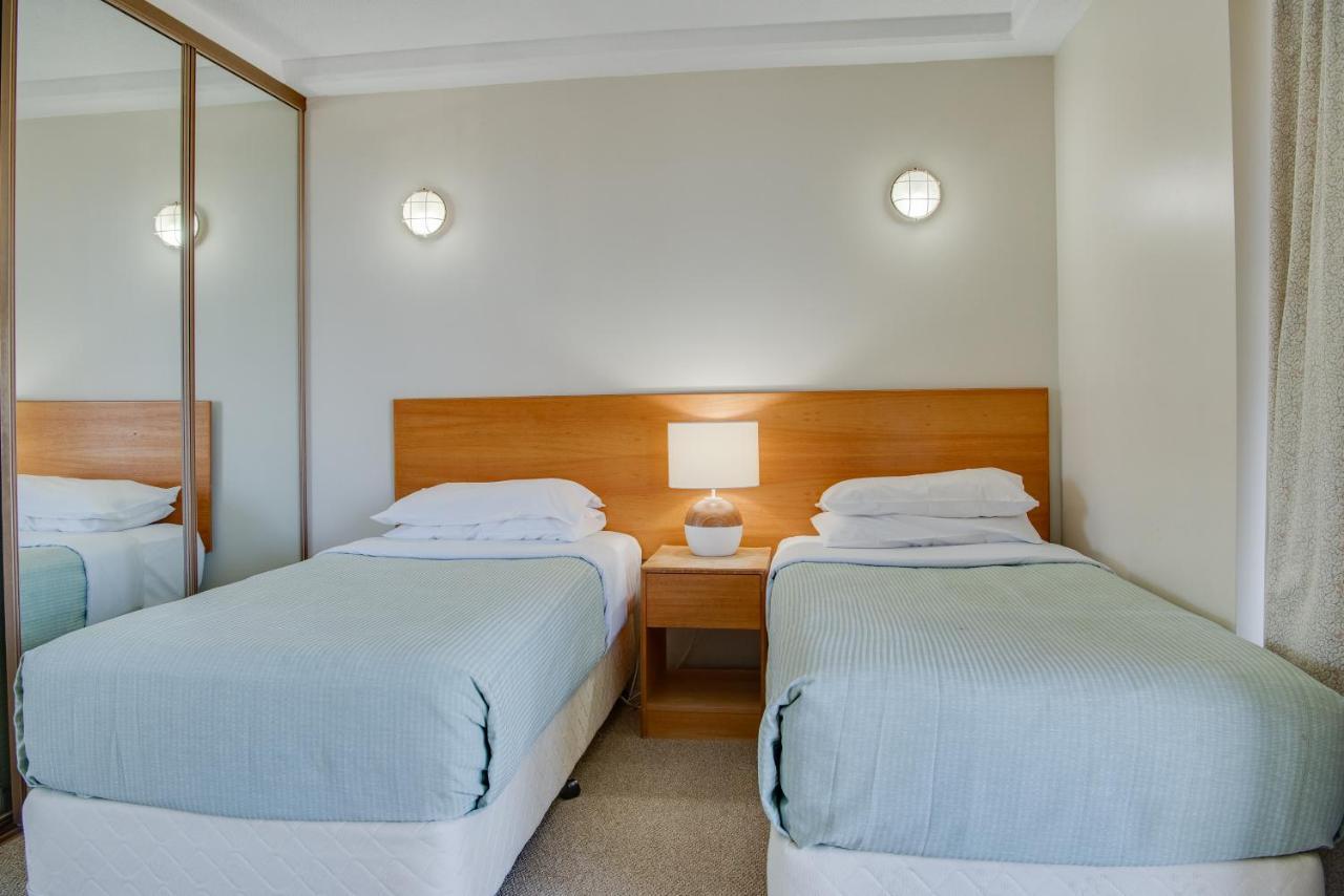 The Rocks Resort - Official Gold Coast Exterior photo